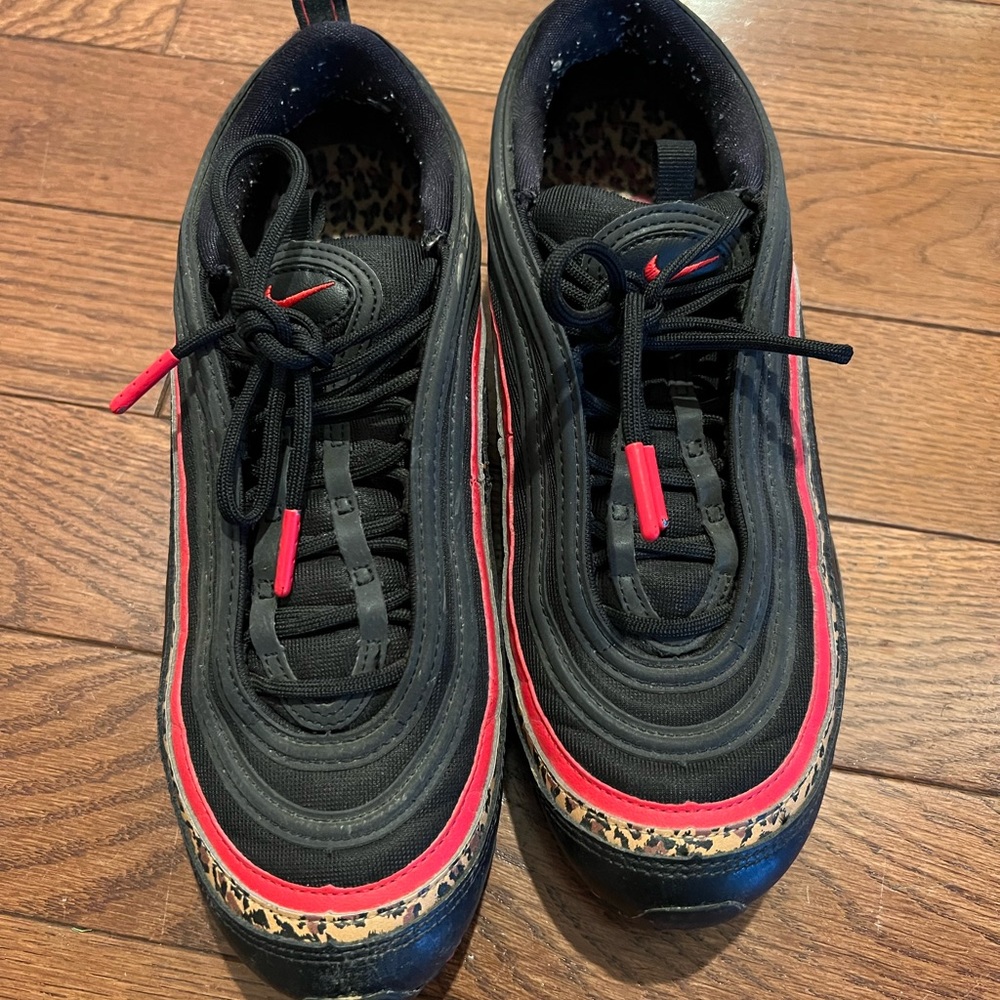 Nike women sneakers